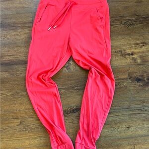 Viral Halara Joggers – Women’s Size Medium – Super Soft & Stretchy